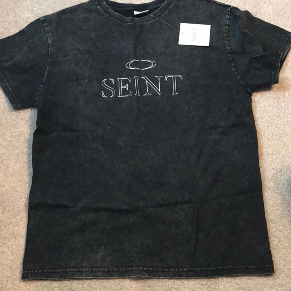 Seint TShirt